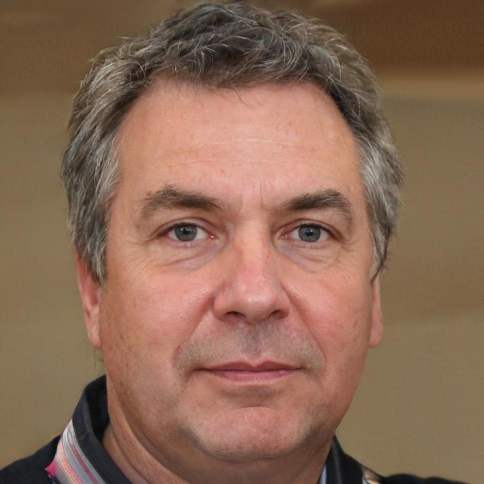 Portrait de Théo Blanchard, formateur en finances marketing